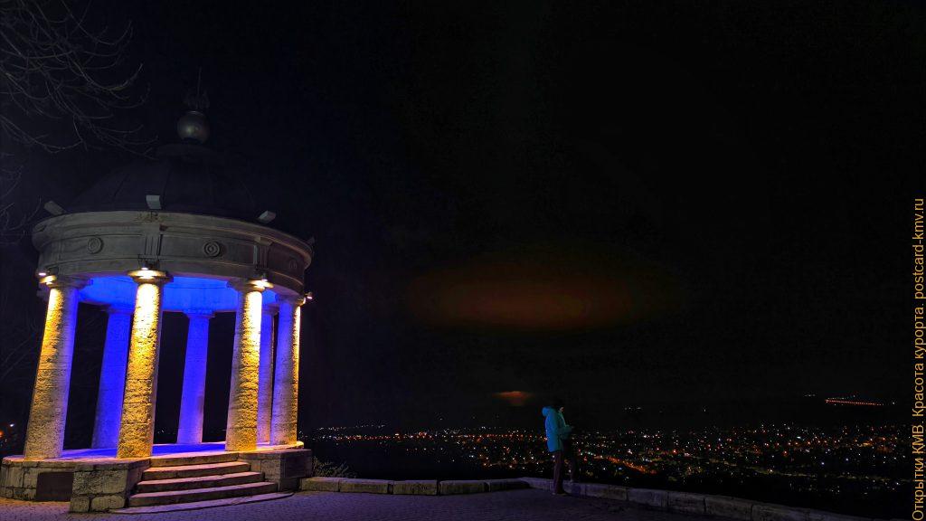 Эолова арфа ночью